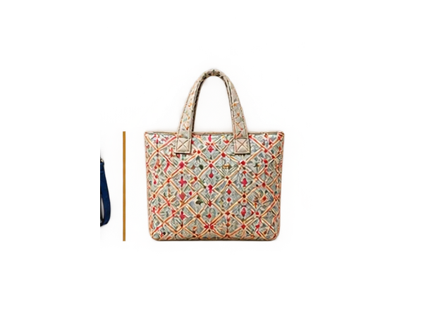 Patterned shopping bag